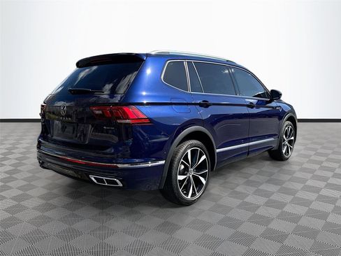 Used 2022 Volkswagen Tiguan SEL R-Line image 7