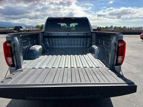 New 2026 GMC Sierra 1500 Elevation image 14