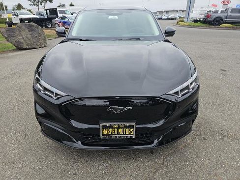 New 2025 Ford Mustang Mach-E Premium image 10