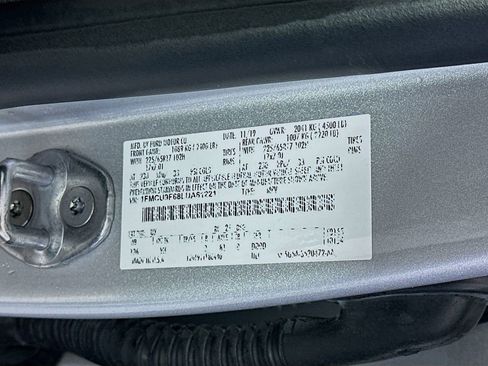 Used 2020 Ford Escape S AWD/4WD image 34