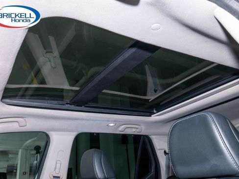 Certified 2023 Honda Pilot Touring image 41