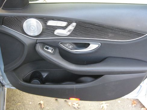 Used 2015 Mercedes-Benz C 300 Sedan image 36