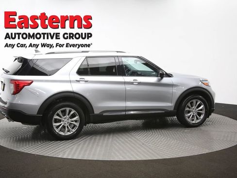Used 2023 Ford Explorer Limited image 47