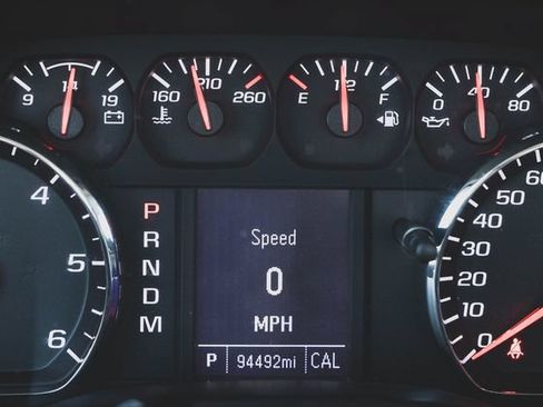 Used 2014 Chevrolet Silverado 1500 W/T RWD image 4