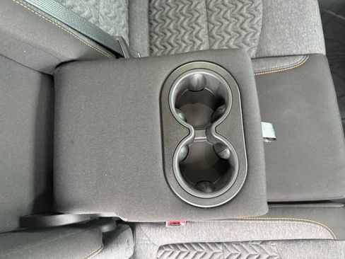 Used 2024 Chevrolet Equinox LT w/ LPO, Floor Liner Package FWD image 17