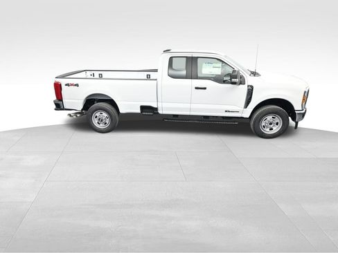 New 2026 Ford F350 XL w/ XL Chrome Package image 54