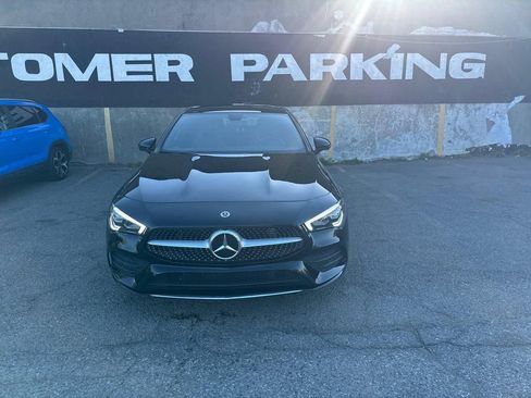 Used 2022 Mercedes-Benz CLA 250 4MATIC image 2