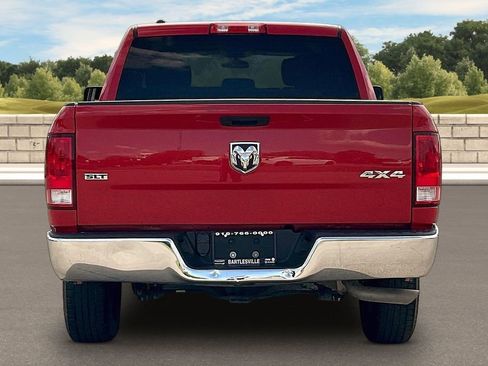 Used 2022 RAM 1500 Classic SLT AWD/4WD image 4