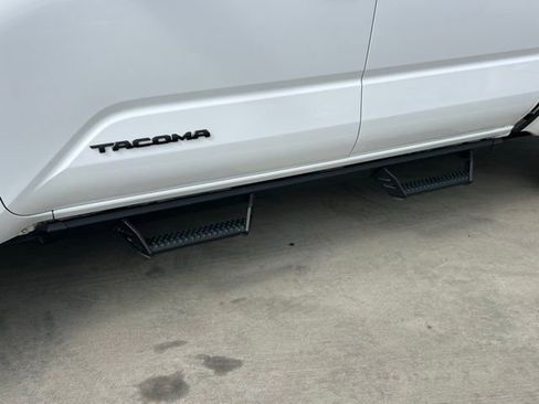 Certified 2024 Toyota Tacoma TRD Sport image 11