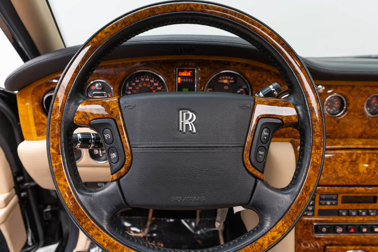 Used 2002 Rolls-Royce Silver Seraph RWD image 13