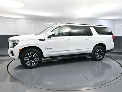 Used 2021 GMC Yukon XL AT4 AWD/4WD image 12
