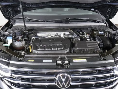 Used 2023 Volkswagen Tiguan SEL R-Line AWD/4WD image 22