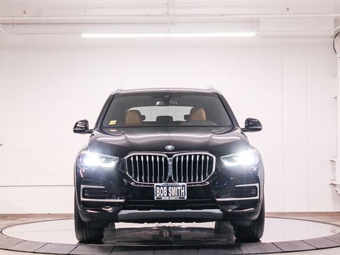 Certified 2022 BMW X5 xDrive45e w/ Parking Assistance Package image 2