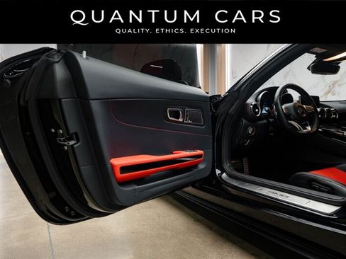 Used 2017 Mercedes-Benz AMG GT Coupe image 39