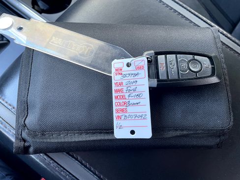 Used 2019 Ford F150 Platinum image 23