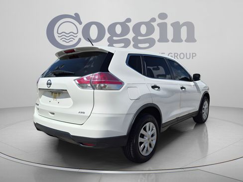 Used 2016 Nissan Rogue S AWD/4WD image 6
