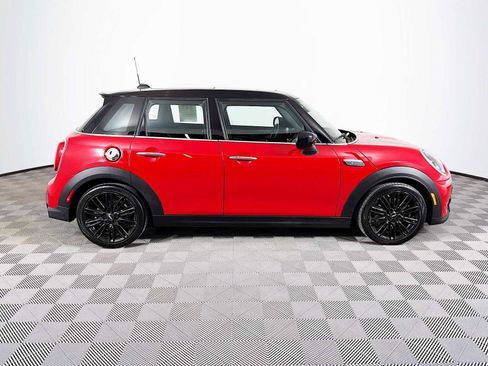 Used 2022 MINI Cooper S image 4