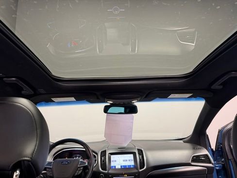 Used 2019 Ford Edge ST w/ Cold Weather Package AWD/4WD image 34