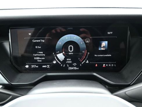 Used 2025 GMC Acadia Elevation image 14