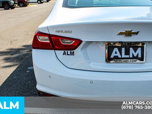 Used 2024 Chevrolet Malibu LT FWD image 12