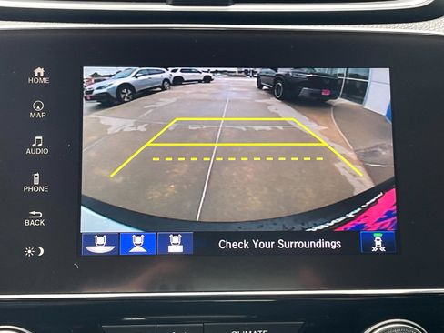 Used 2021 Honda CR-V Touring image 16