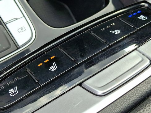 Certified 2022 Hyundai Tucson SEL w/ Convenience + Premium Package image 26