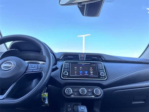 Used 2024 Nissan Versa S w/ S Plus Package image 28