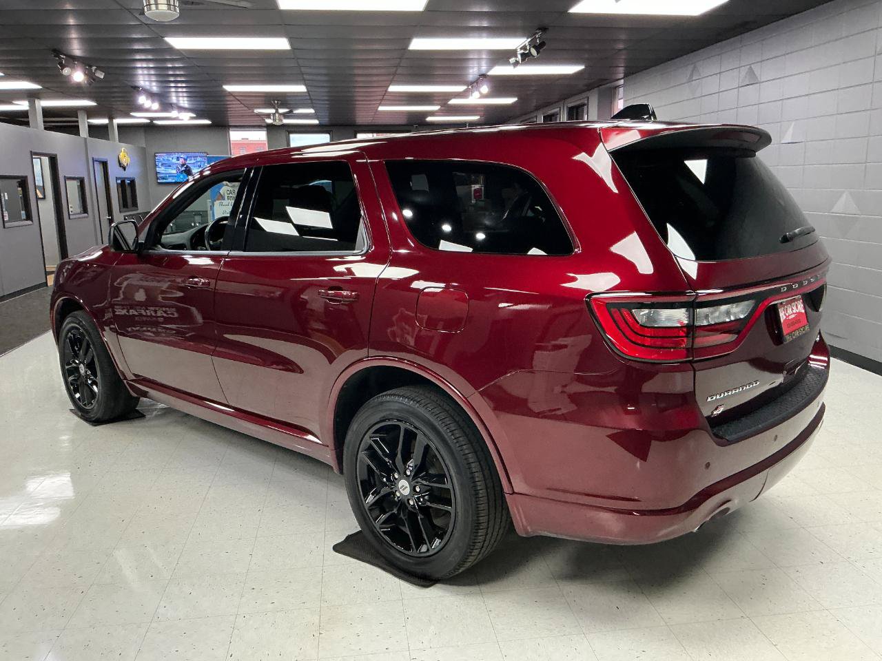 Used 2025 Dodge Durango GT AWD/4WD image 4