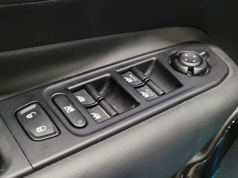 Used 2019 Jeep Renegade Altitude w/ Quick Order Package 22M image 27