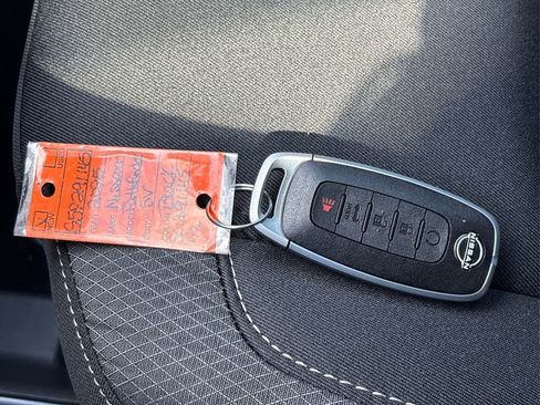 New 2025 Nissan Pathfinder SV w/ Black Appearance Package image 40