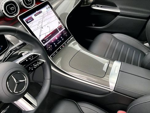 Certified 2024 Mercedes-Benz GLC 300 image 15