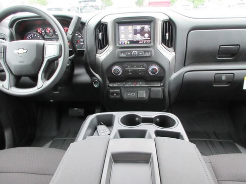 New 2026 Chevrolet Silverado 1500 Custom w/ Turbomax Blackout Package AWD/4WD image 16