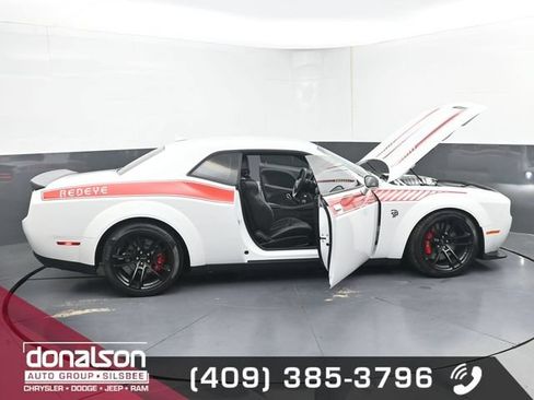 Used 2020 Dodge Challenger SRT Hellcat Redeye RWD image 19