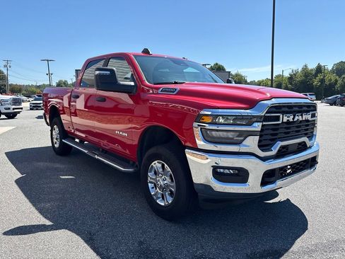 Used 2026 RAM 2500 Big Horn AWD/4WD image 11