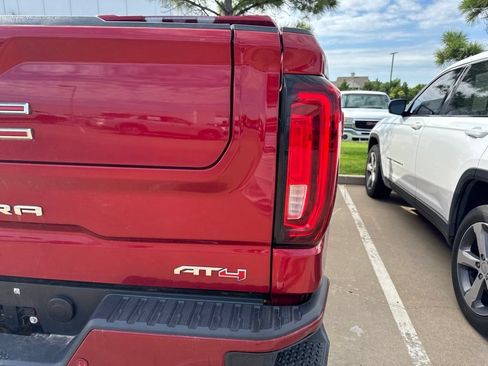 Used 2024 GMC Sierra 1500 AT4 w/ Technology Package AWD/4WD image 8