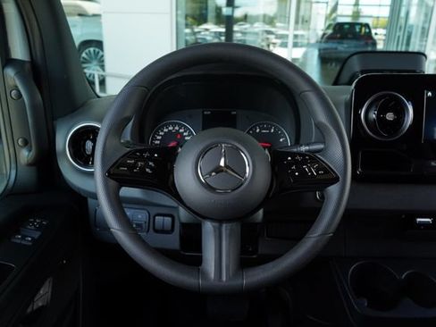 New 2025 Mercedes-Benz Sprinter 2500 image 21