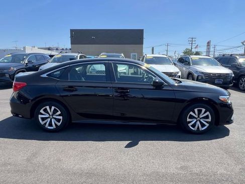 Used 2023 Honda Civic LX image 4