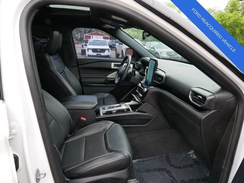 Used 2022 Ford Explorer ST w/ Equipment Group 401A AWD/4WD image 8