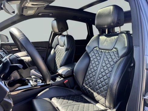 Used 2023 Audi SQ5 Premium Plus w/ Premium Plus Package image 20
