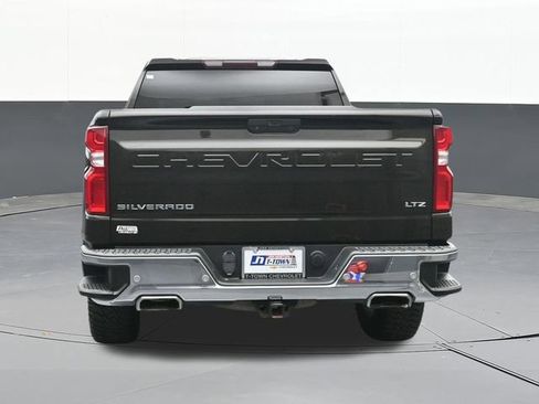 Used 2020 Chevrolet Silverado 1500 LTZ w/ Safety Package AWD/4WD image 11