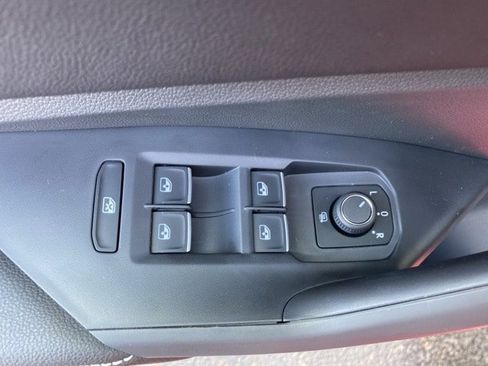 New 2025 Volkswagen Jetta Sport image 25