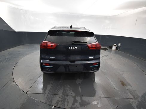 Used 2022 Kia Niro EX w/ Cold Weather Package image 8