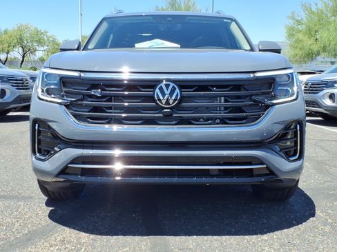 New 2026 Volkswagen Atlas SEL Premium R-Line AWD/4WD image 2
