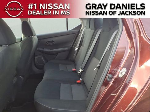Used 2024 Nissan Sentra SV FWD image 29