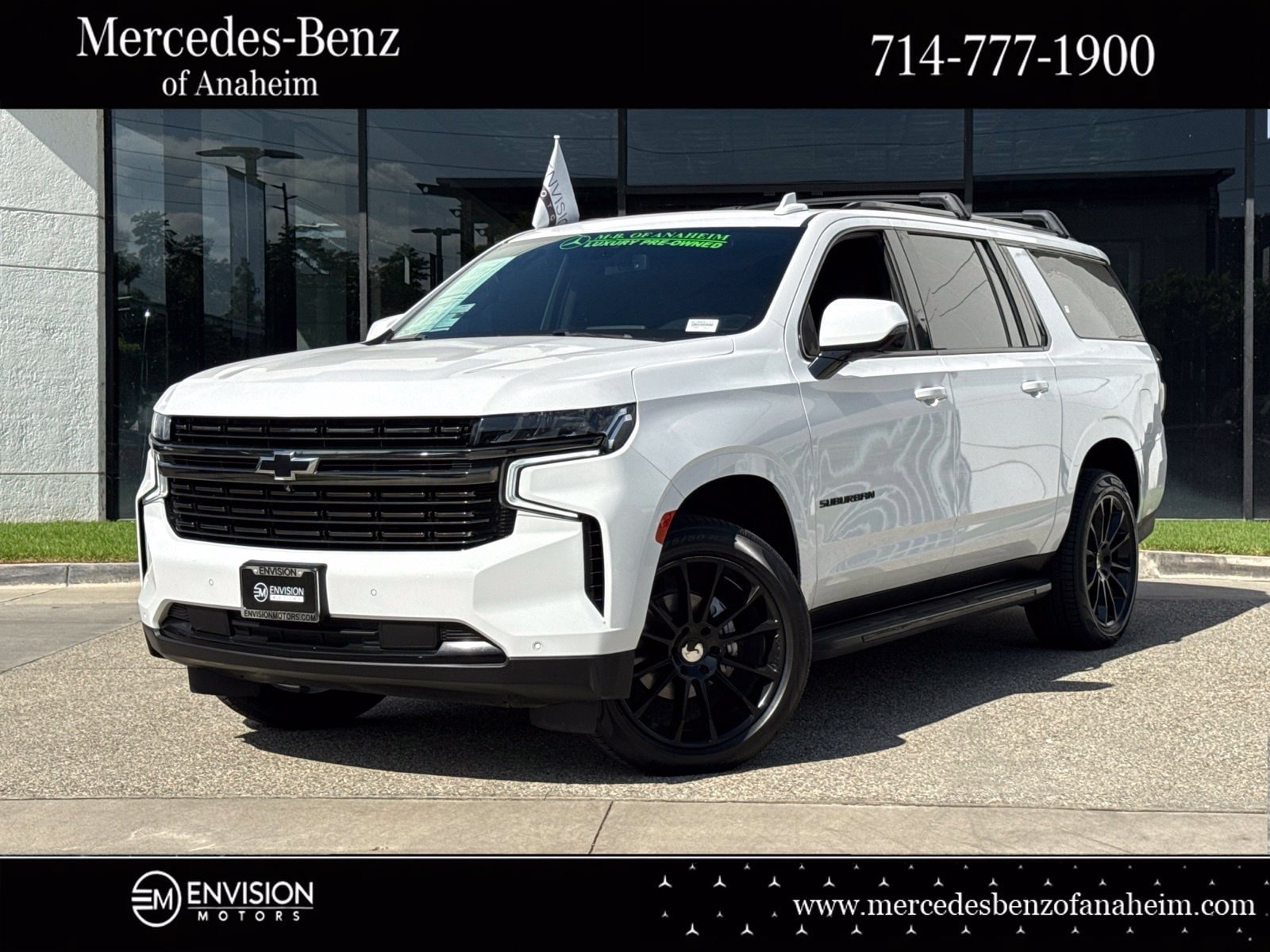 Used 2021 Chevrolet Suburban RST w/ Luxury Package AWD/4WD image 1