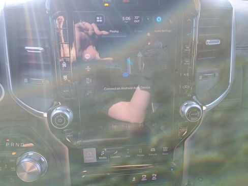 Used 2025 RAM 1500 Laramie w/ Sport Appearance Package AWD/4WD image 33