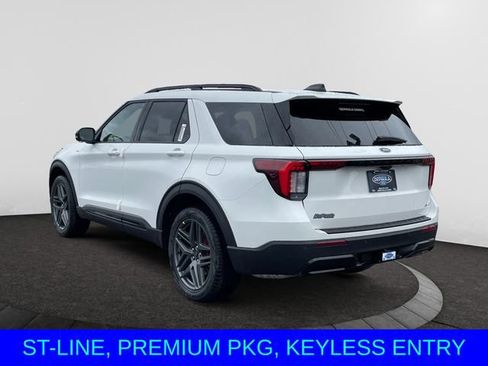 New 2026 Ford Explorer ST-Line w/ ST-Line Street Pack AWD/4WD image 3