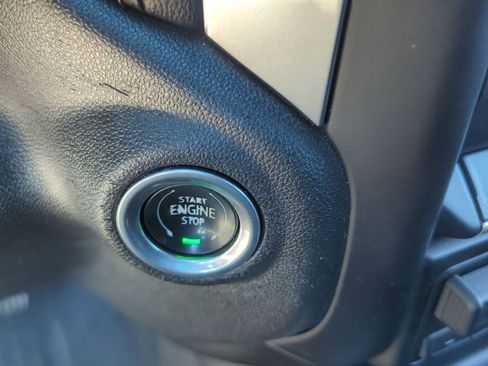 Used 2021 Chevrolet Silverado 1500 RST image 16