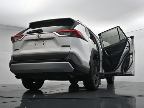 Used 2024 Toyota RAV4 Adventure AWD/4WD image 30