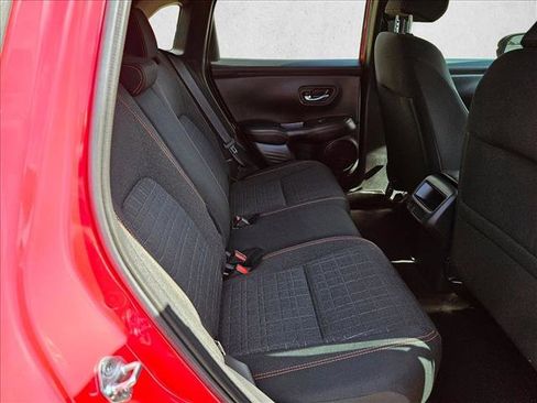 Used 2024 Honda HR-V Sport image 17